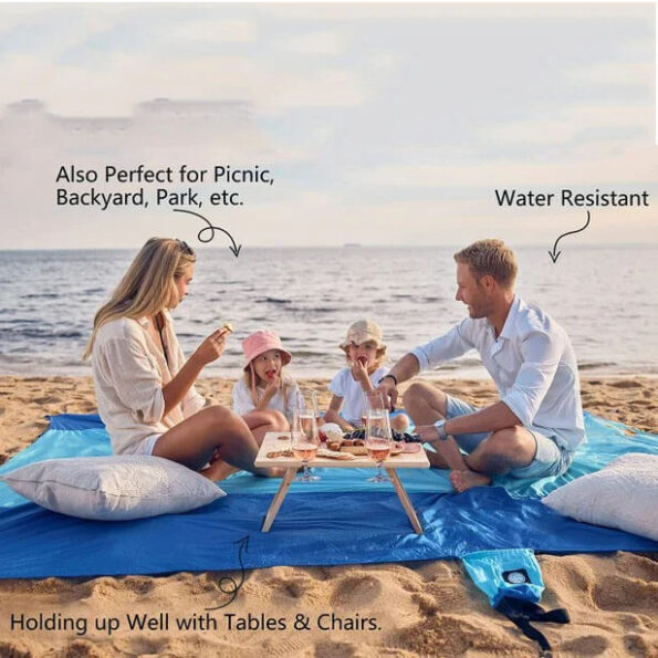 Lightweight Sandproof Beach Blanket 4